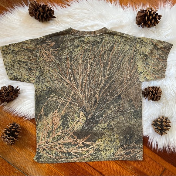 FREE IN BUNDLE Mossy Oak Hunting Short Sleeve Tee - Picture 5 of 6